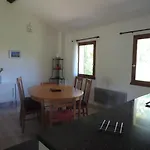 La Periole Holiday home Laurabuc