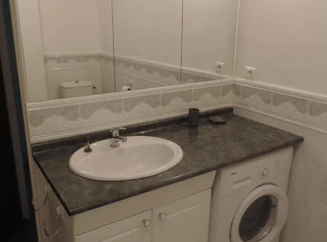 Semesterbostad La Periole Laurabuc