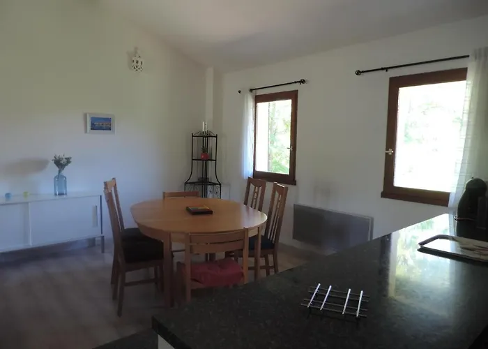 La Periole Semesterbostad Laurabuc