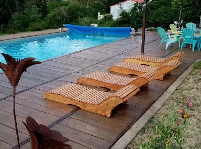 Semesterbostad La Periole *